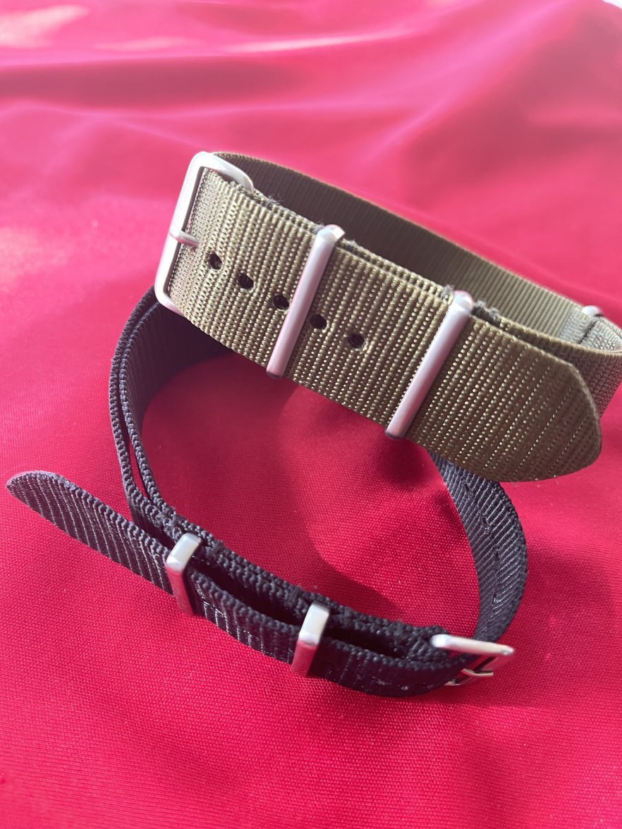 SOLD - 2 Black Maratac Zulu NATO style 22 mm Watch Bands | Omega Forums