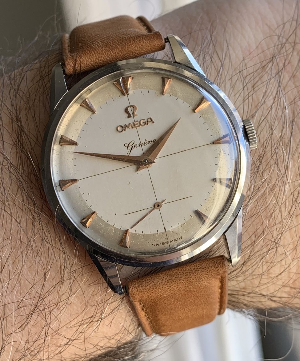 Omega Geneve 2748.jpg