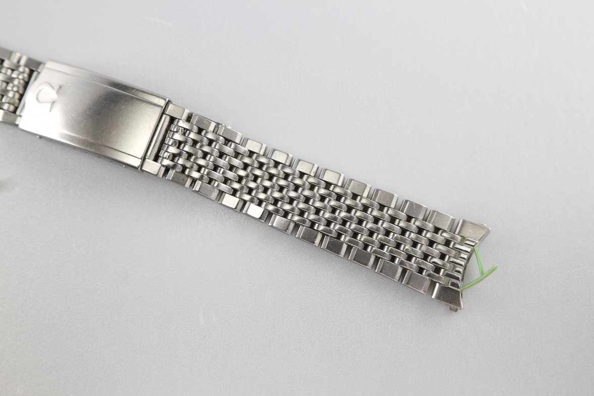 SOLD - OMEGA BOR 1037 SS bracelet with 570 end-links | Omega Forums