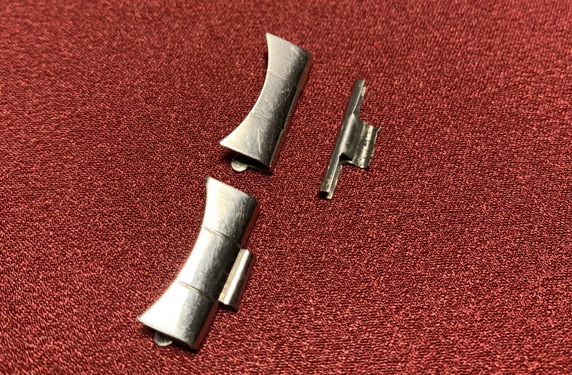 Rolex Band End Links.jpg
