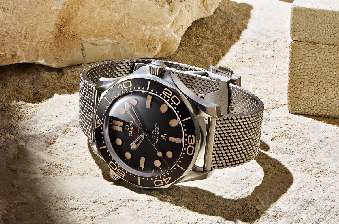 Omega-Seamaster-Diver-007-No-Time-To-Die-2.jpeg