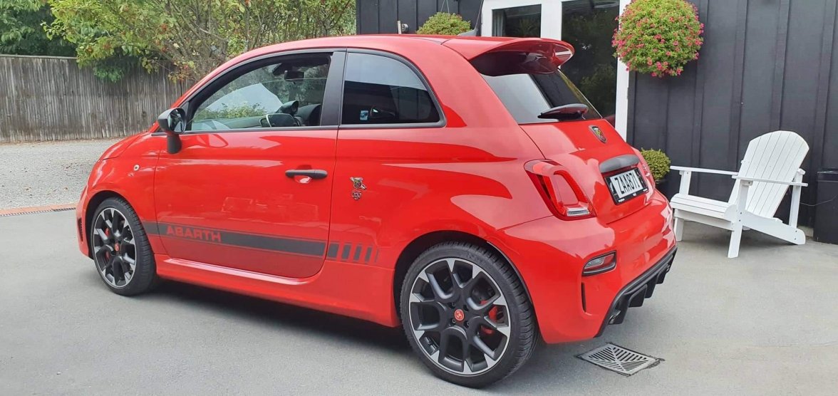 Abarth 2.jpg