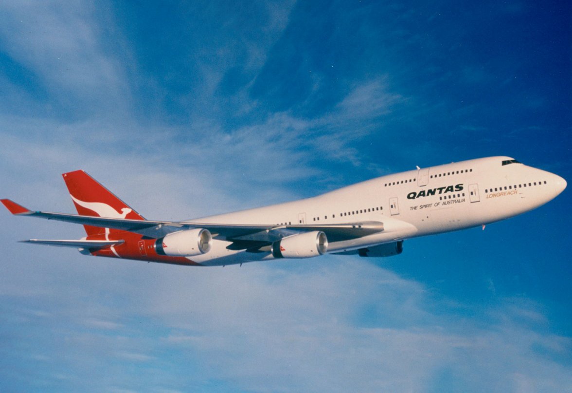 qantas-retires-7474-feature.jpg