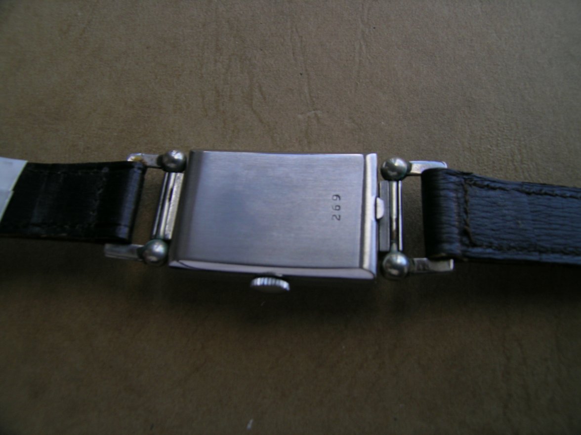 Armbandsur 1930-tal 056.jpg