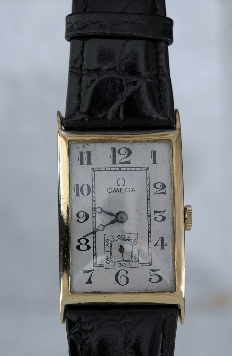 Vintage-Omega-Tank_9056.jpg