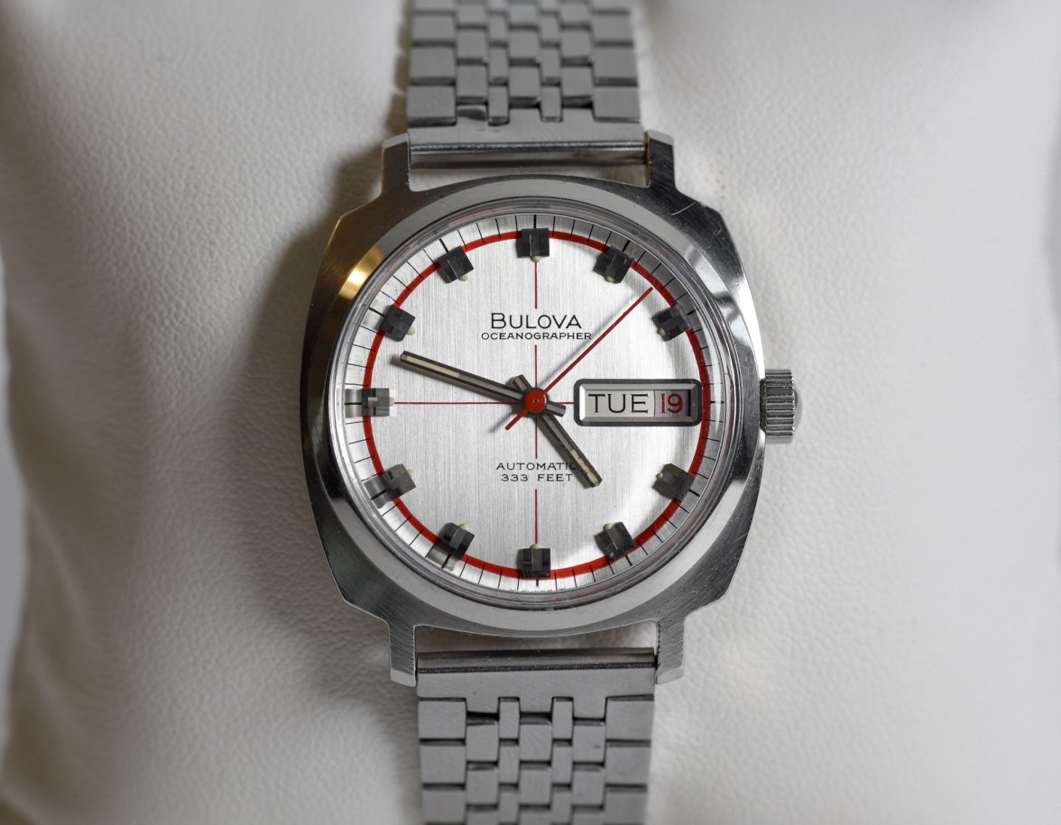 Bulova Oceanographer.jpg Bulova Oceanographer.jpg