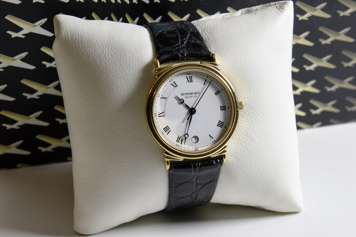 Raymond Weil.jpg Raymond Weil.jpg