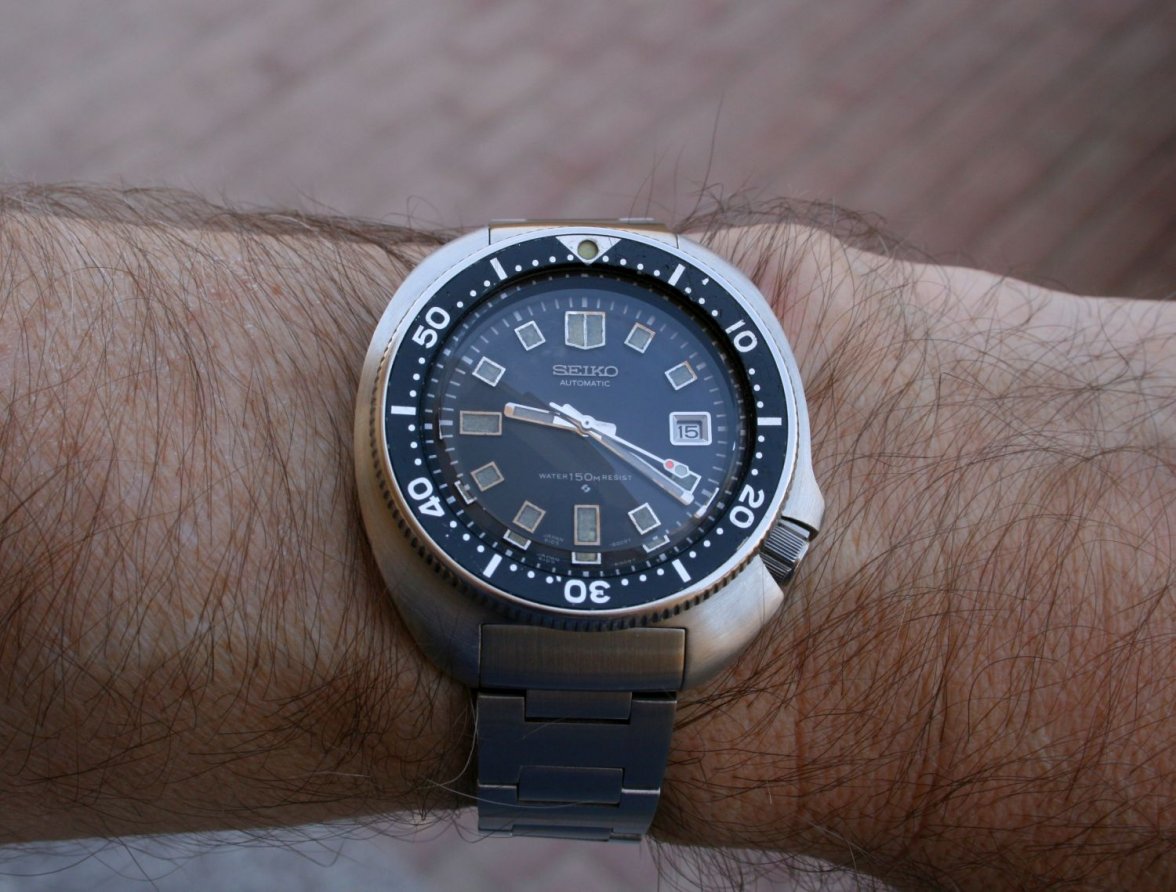 seiko 6105.jpg