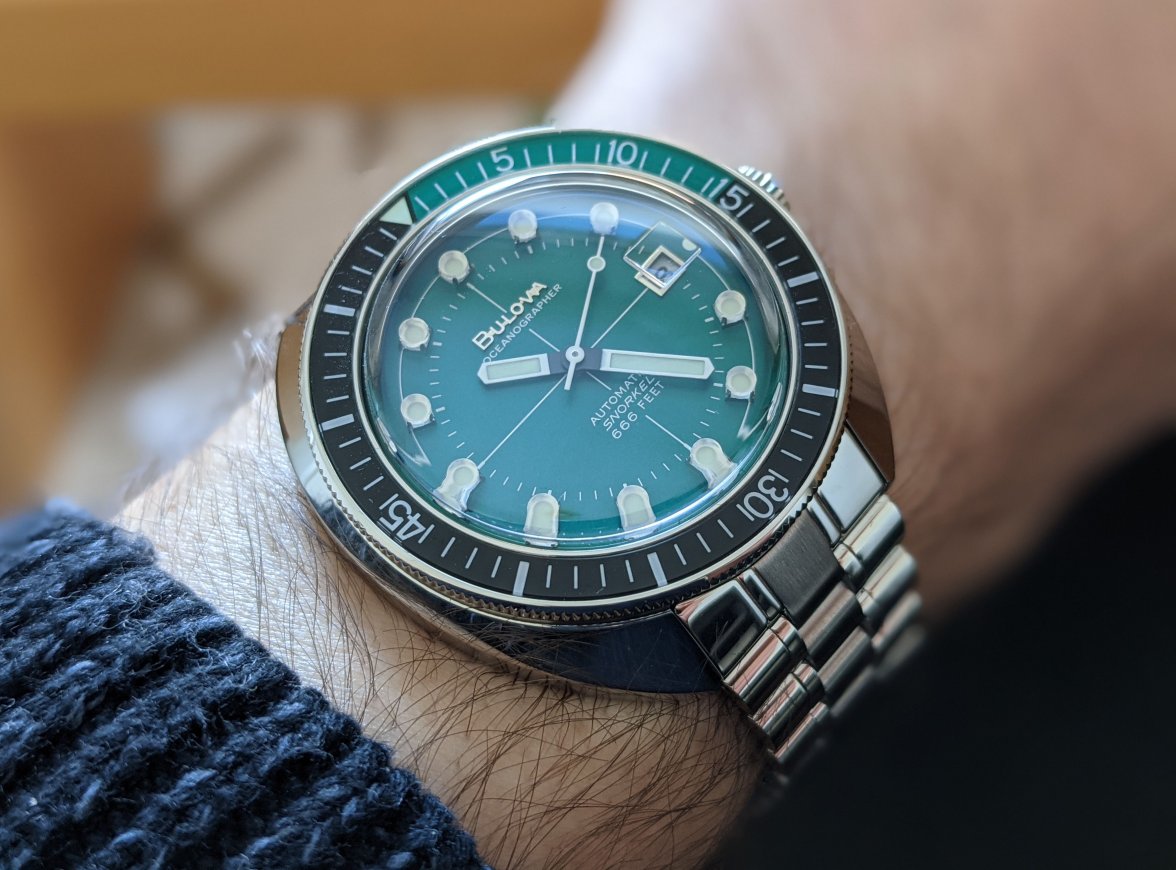 bulova-devil-diver-re-issue-green-mod.jpg