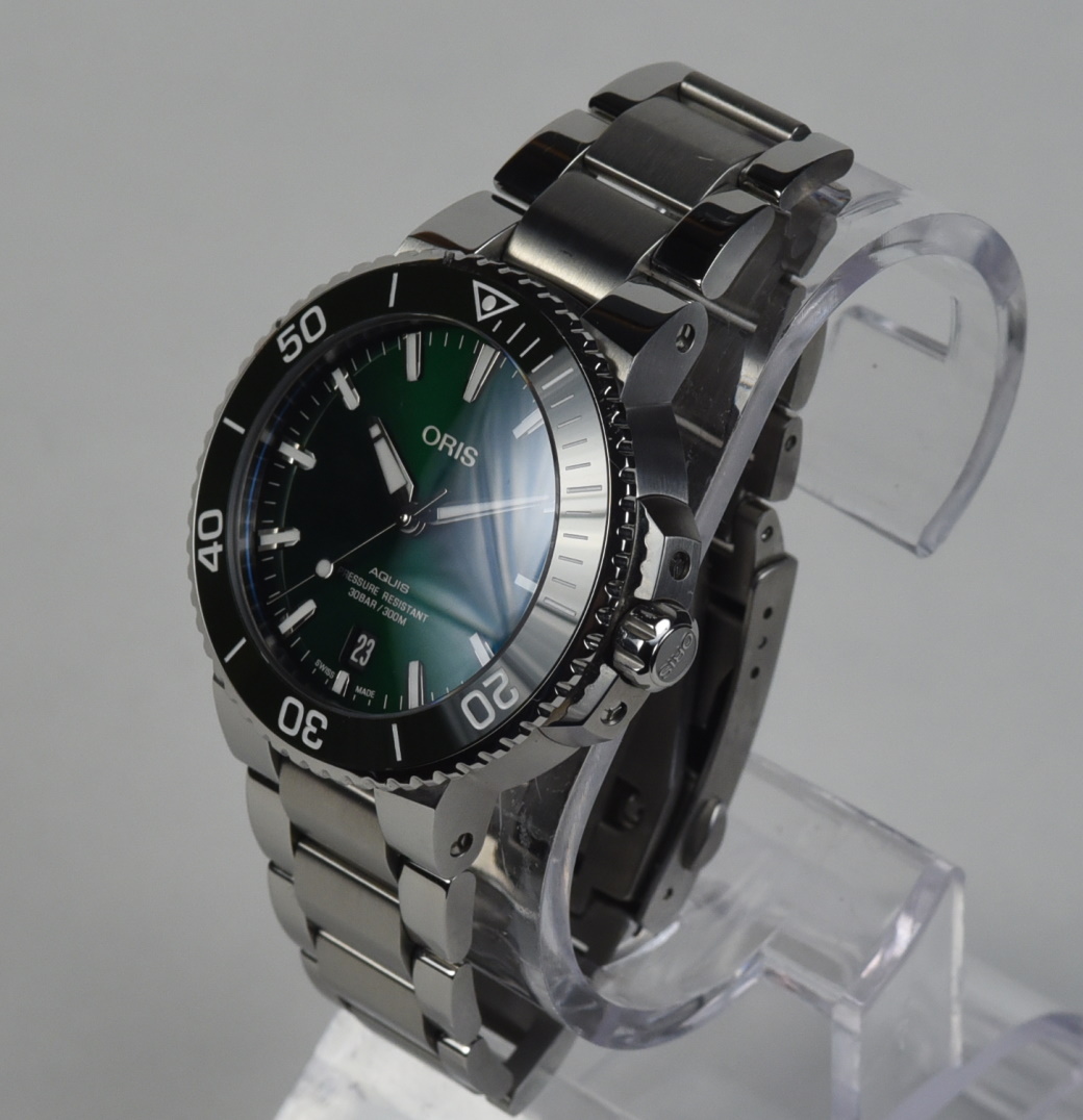 Oris aquis green online sale