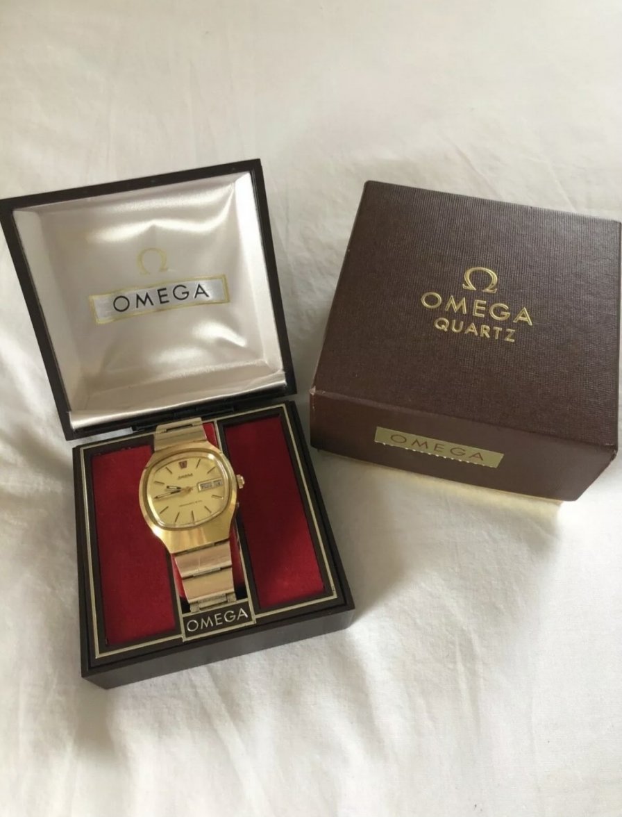 Megaquartz 32 kHz original box and papers?? | Omega Watch Forums