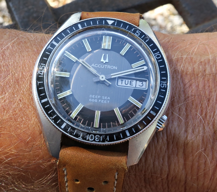 Bulova deepsea A 800.jpg Bulova deepsea A 800.jpg