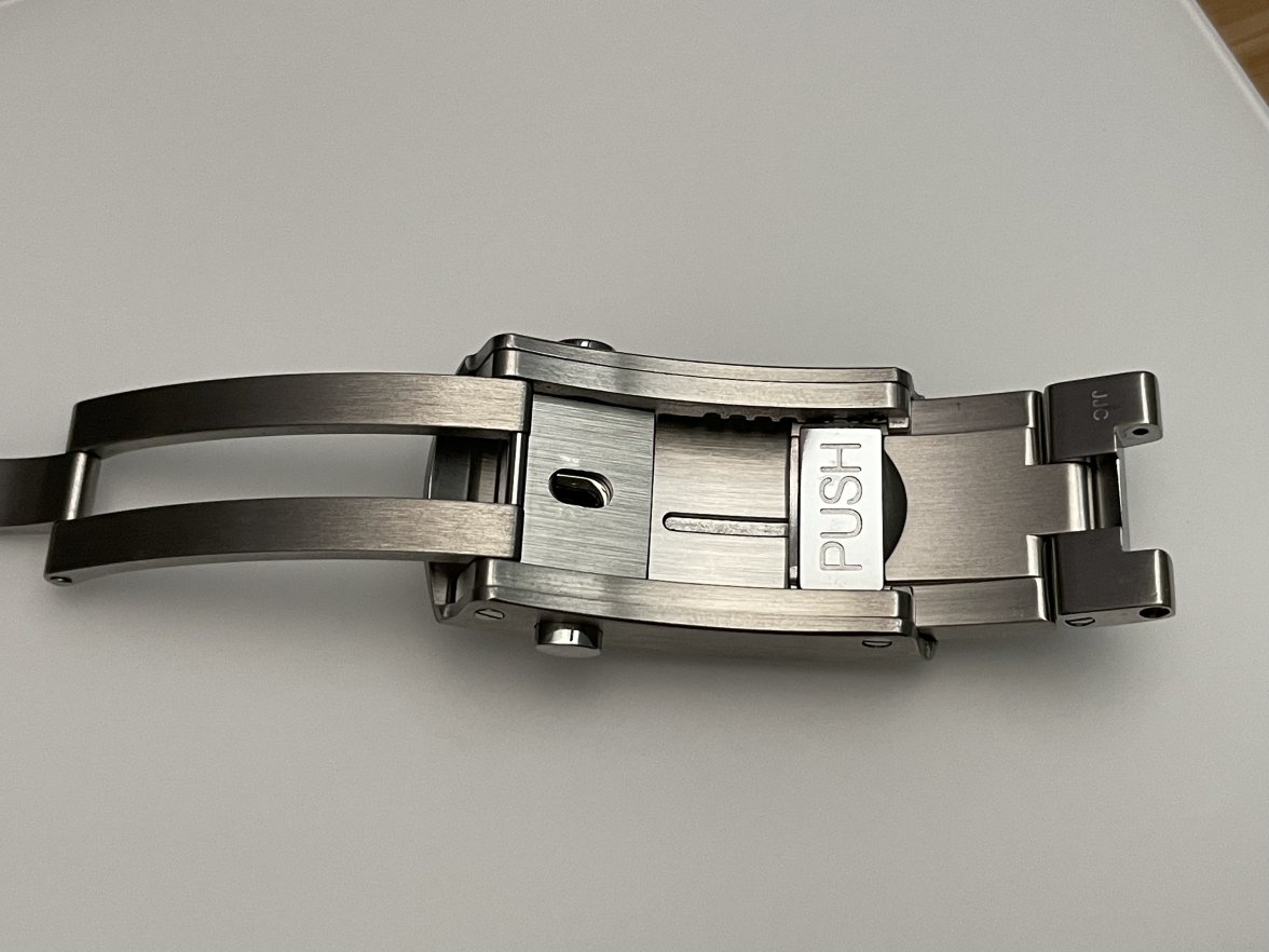 omega speedmaster micro adjustment