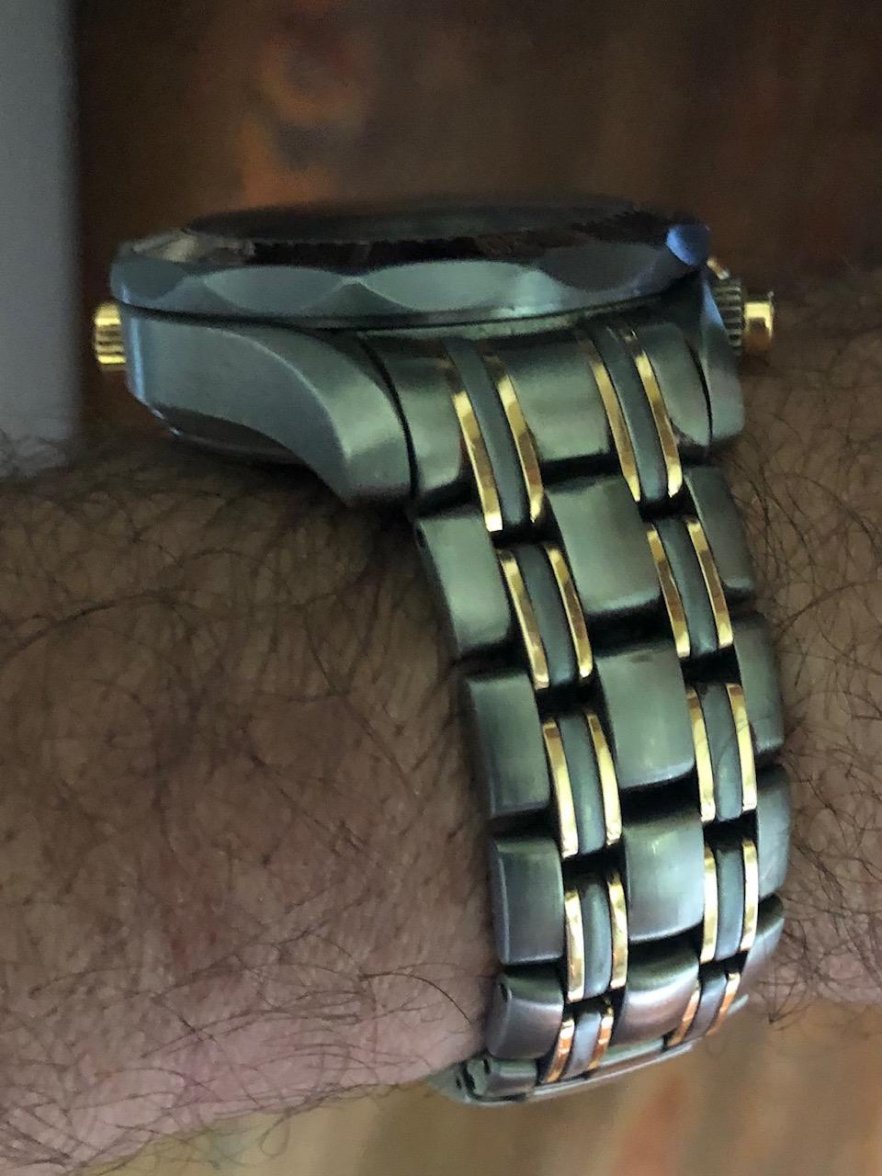 Omega rose gold bracelet.jpg Omega rose gold bracelet.jpg