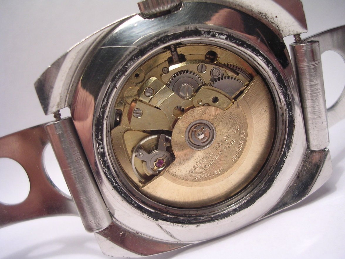 Vintage diver Waltham automatic anni 70 5.jpg Vintage diver Waltham automatic anni 70 5.jpg