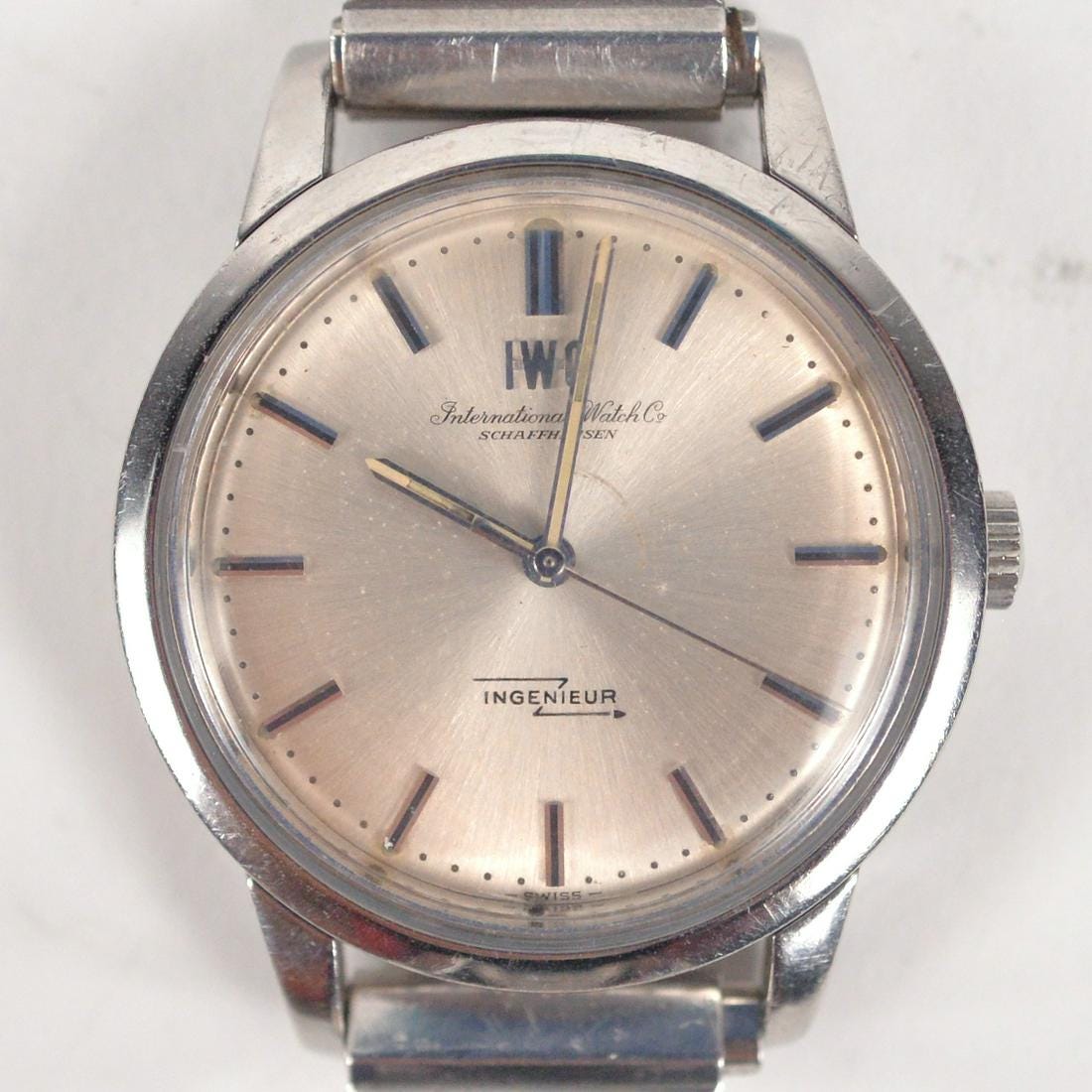 106143365_6_x.jpg 106143365_6_x.jpg