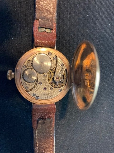 Omega-Dennison 1926 Back & movement.jpg