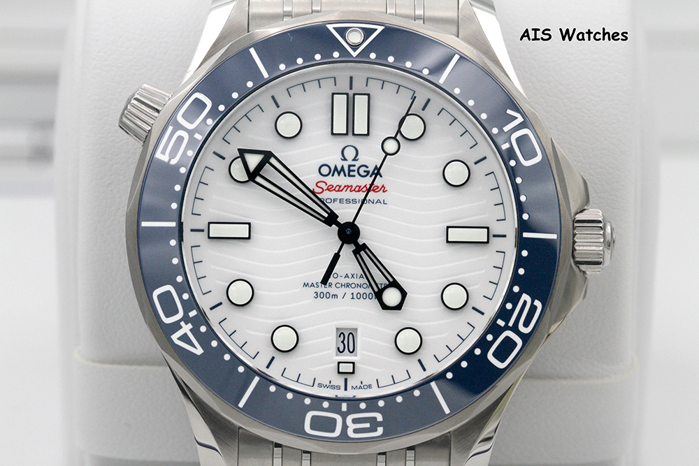 FSOT BNIB Omega Seamaster 300 Tokyo 2020 White Dial Blue Bezel