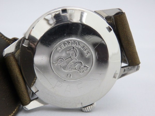 86f09438.jpg 86f09438.jpg