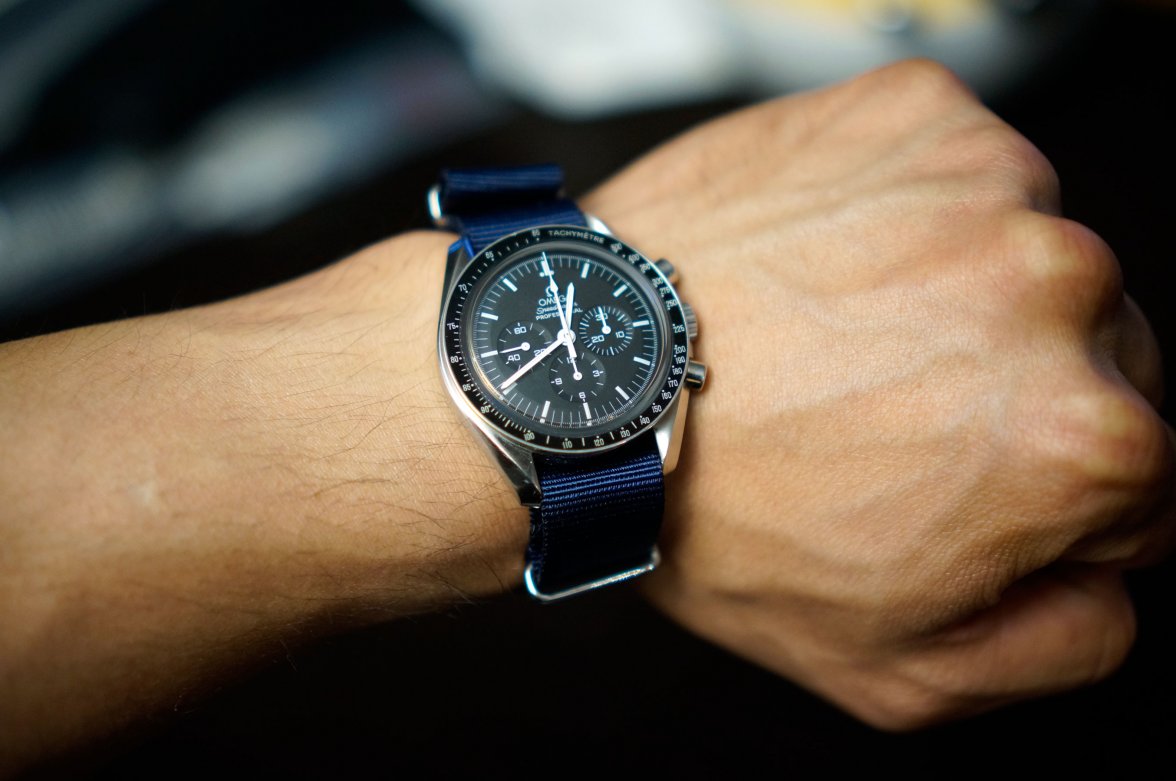 Some pics of Speedy's on straps please! | Omega Forums