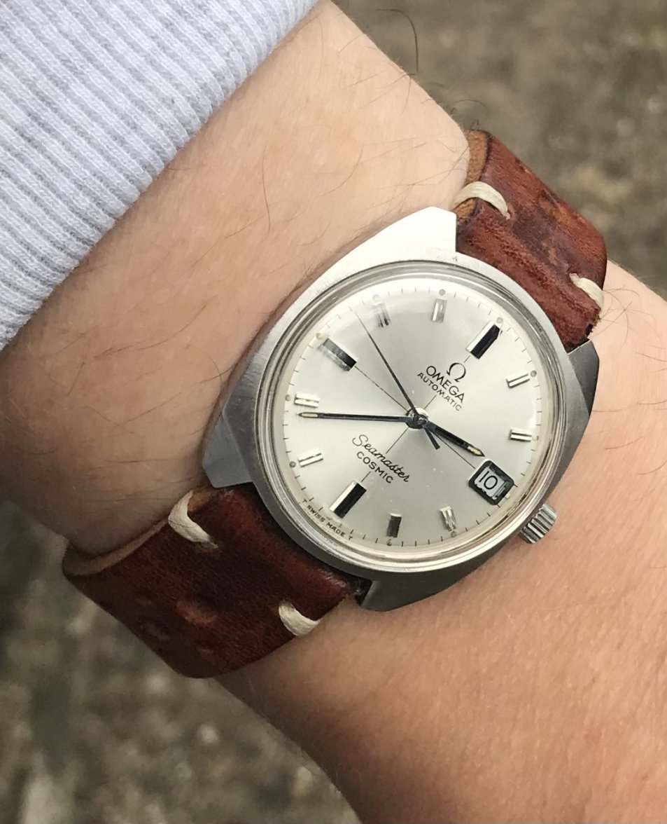 wrist shot Omega.jpg