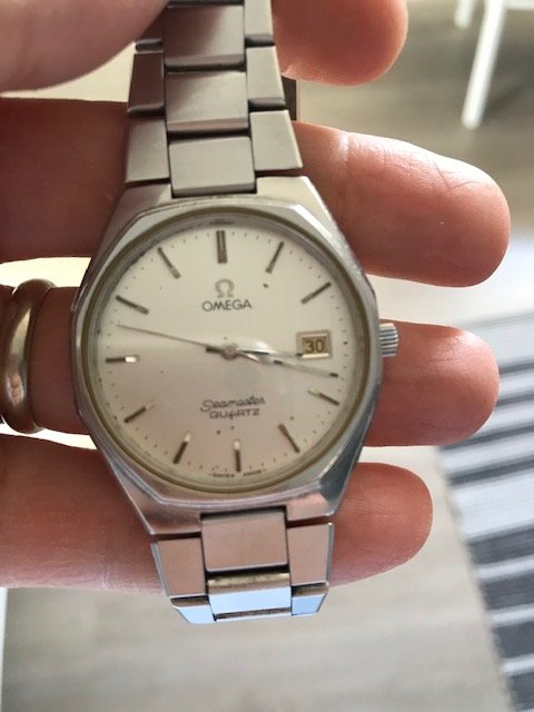 Omega seamaster quartz.jpg