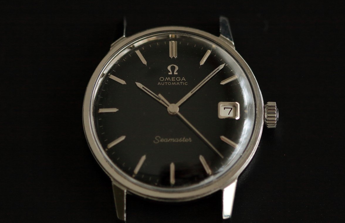 SOLD - Omega Seamaster 166.002 - Black 