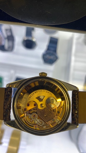 Omega movement 3.jpg