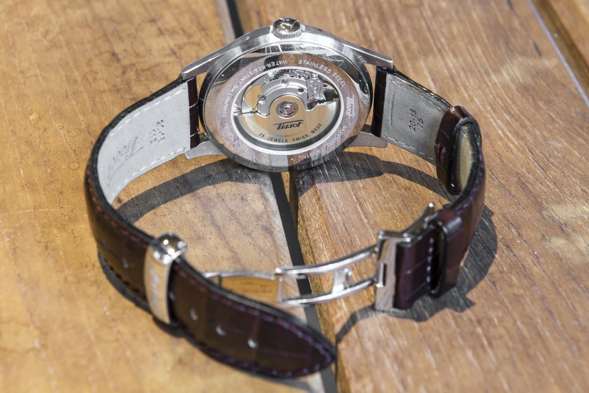 Tissot Visodate-2.jpg Tissot Visodate-2.jpg