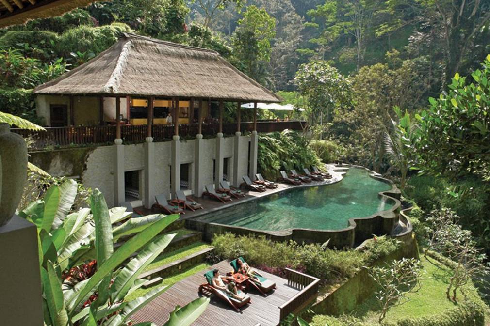 14_maya_ubud_bali_spa_pool_by_the_river03.jpg