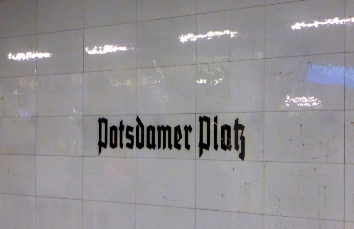 Posdamer Plaz.jpg