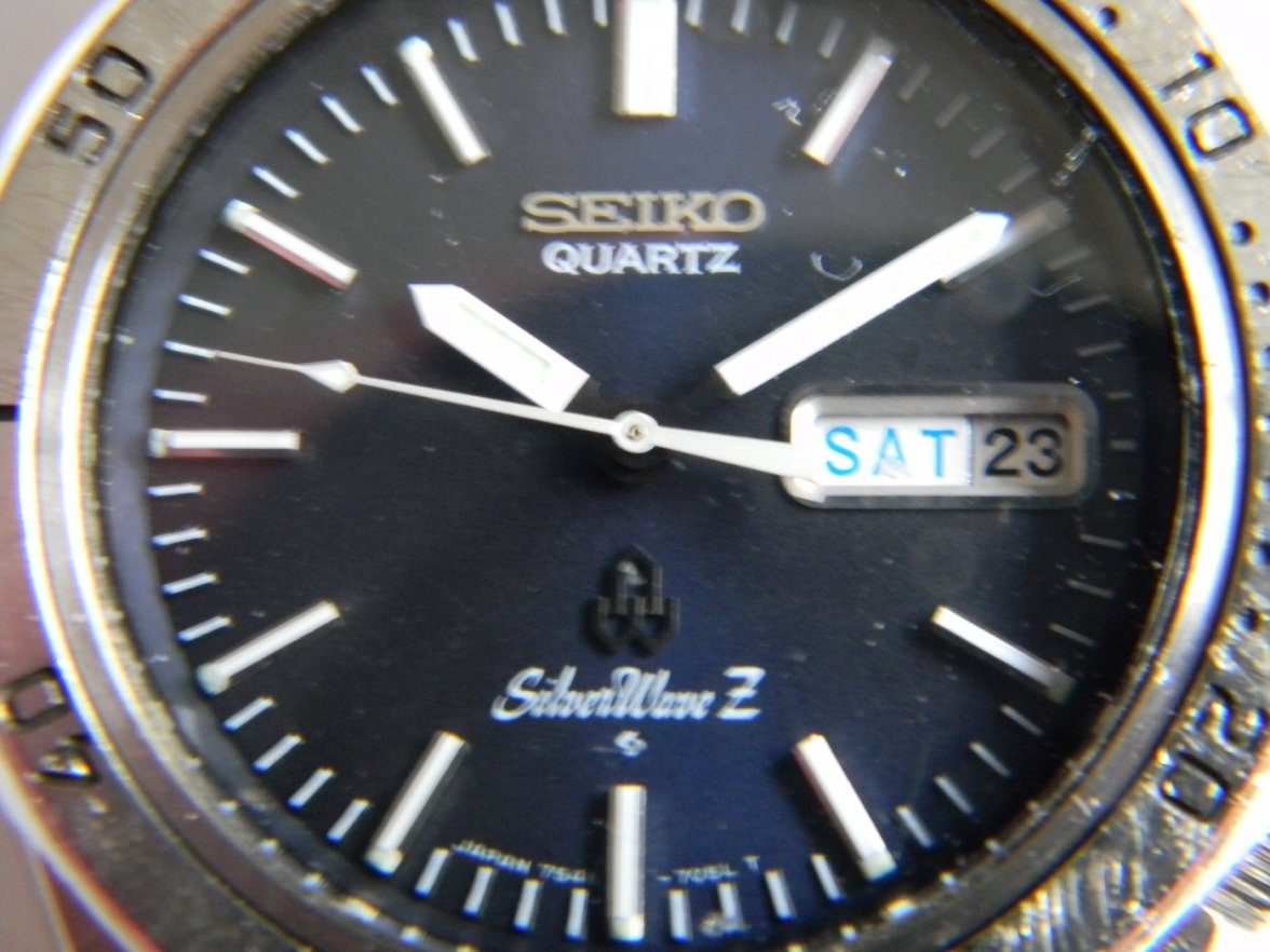 SOLD - SEIKO SilverWave Z Japan Market Quartz Steel Sports Watch