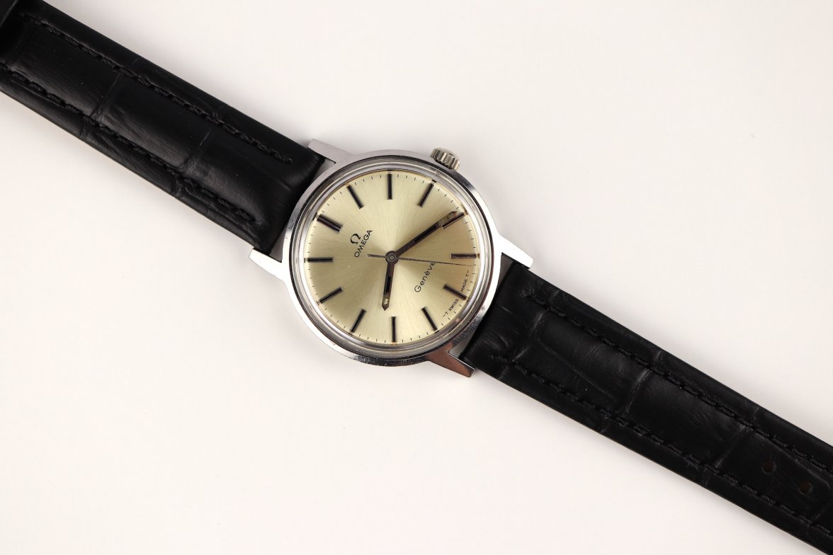SOLD - Omega Geneve Ref: 135.070 