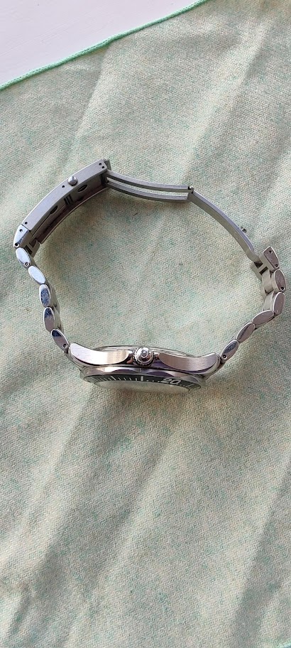 2254 Crown.jpg 2254 Crown.jpg