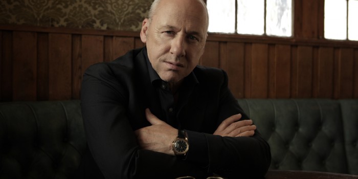mark-knopfler-700x350.jpg