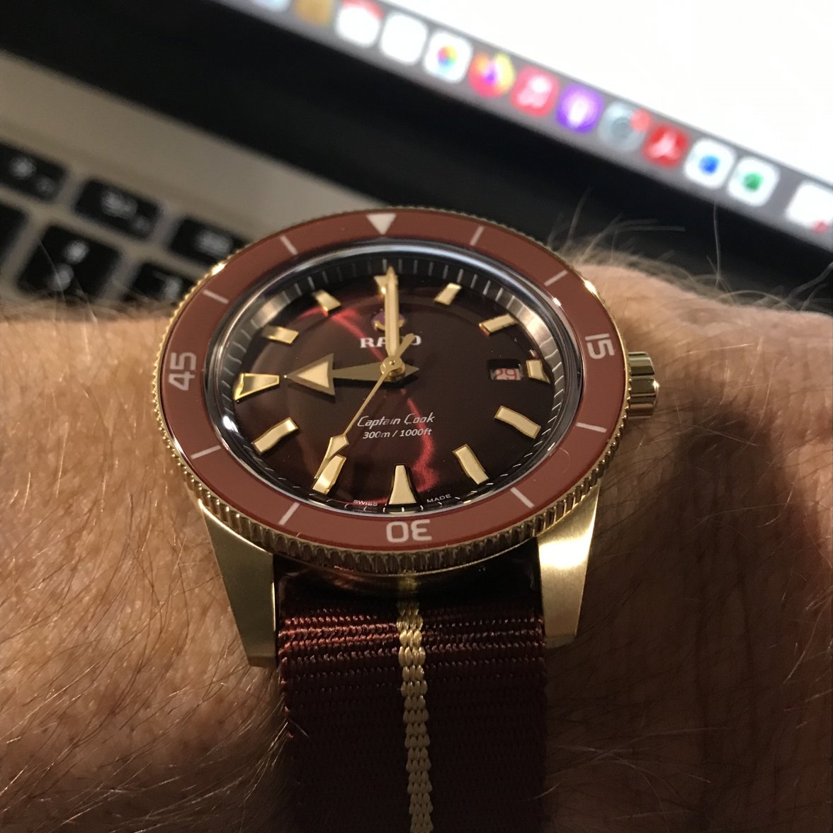 2021-11-29 21.00.46.jpg