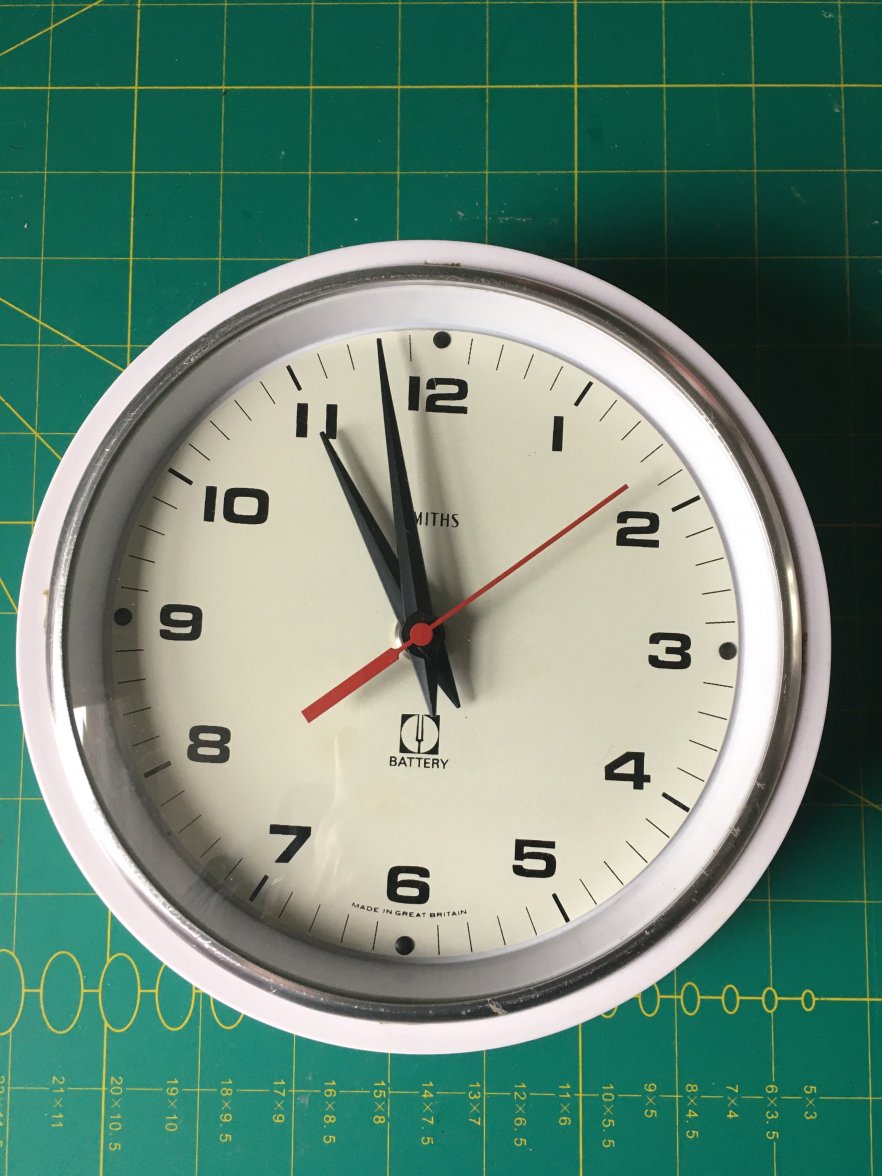 SMITHS TUNING FORK CLOCK.JPG