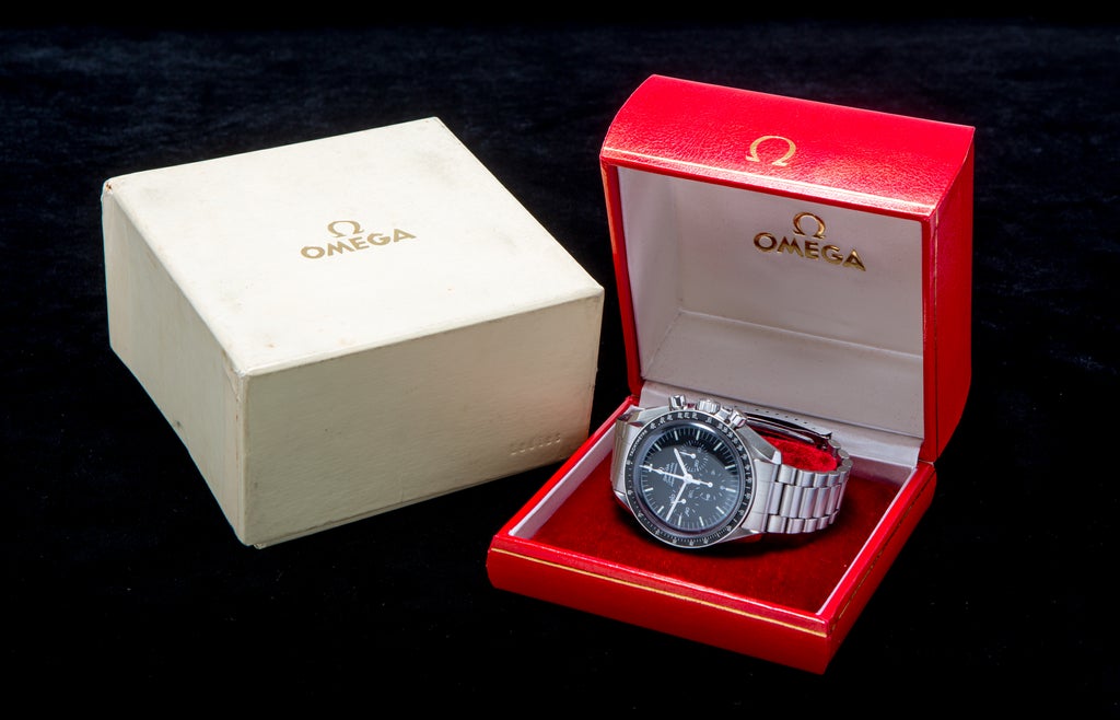 1311OmegaSpeedmasterWithPapersinBox-0446_1024x.jpg