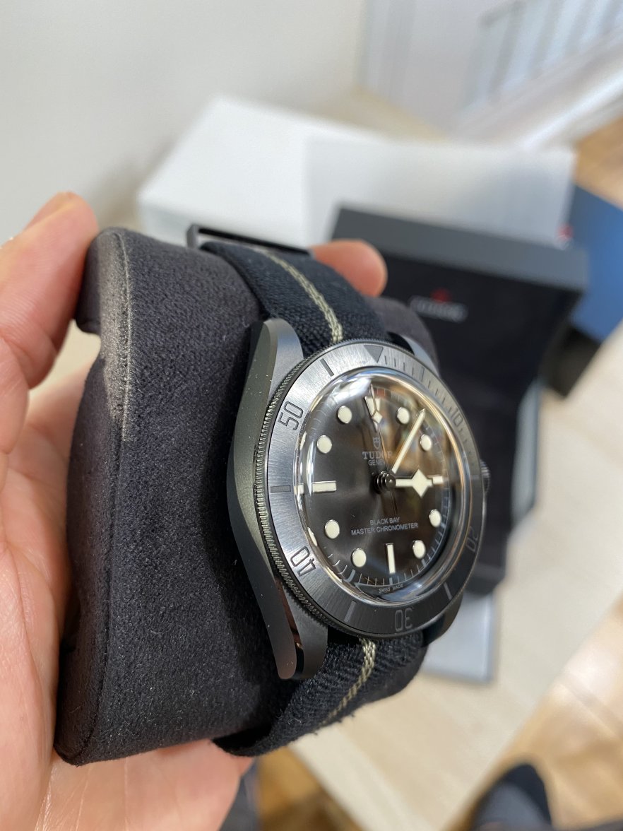 Bezel 2.jpg