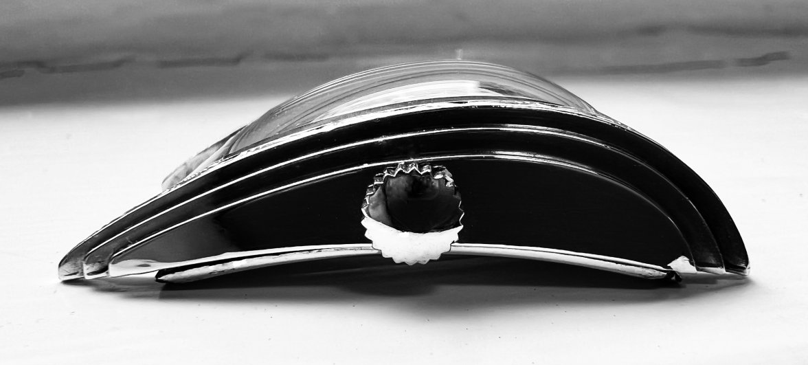 Side Crown.jpeg Side Crown.jpeg