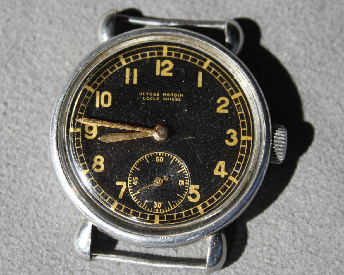 ulysses nardin fancy case 001.JPG