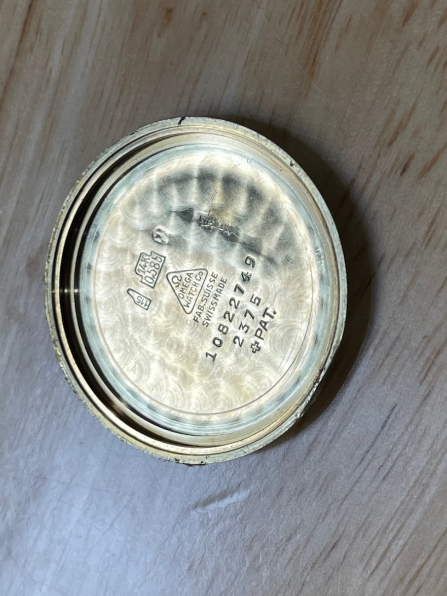 caseback.jpg caseback.jpg