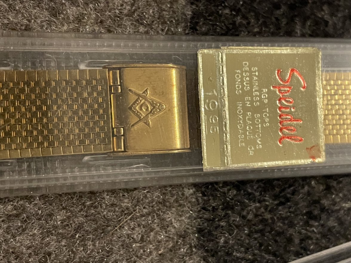 EA233366-C4F3-4170-8BB6-8A1769900503.jpeg EA233366-C4F3-4170-8BB6-8A1769900503.jpeg