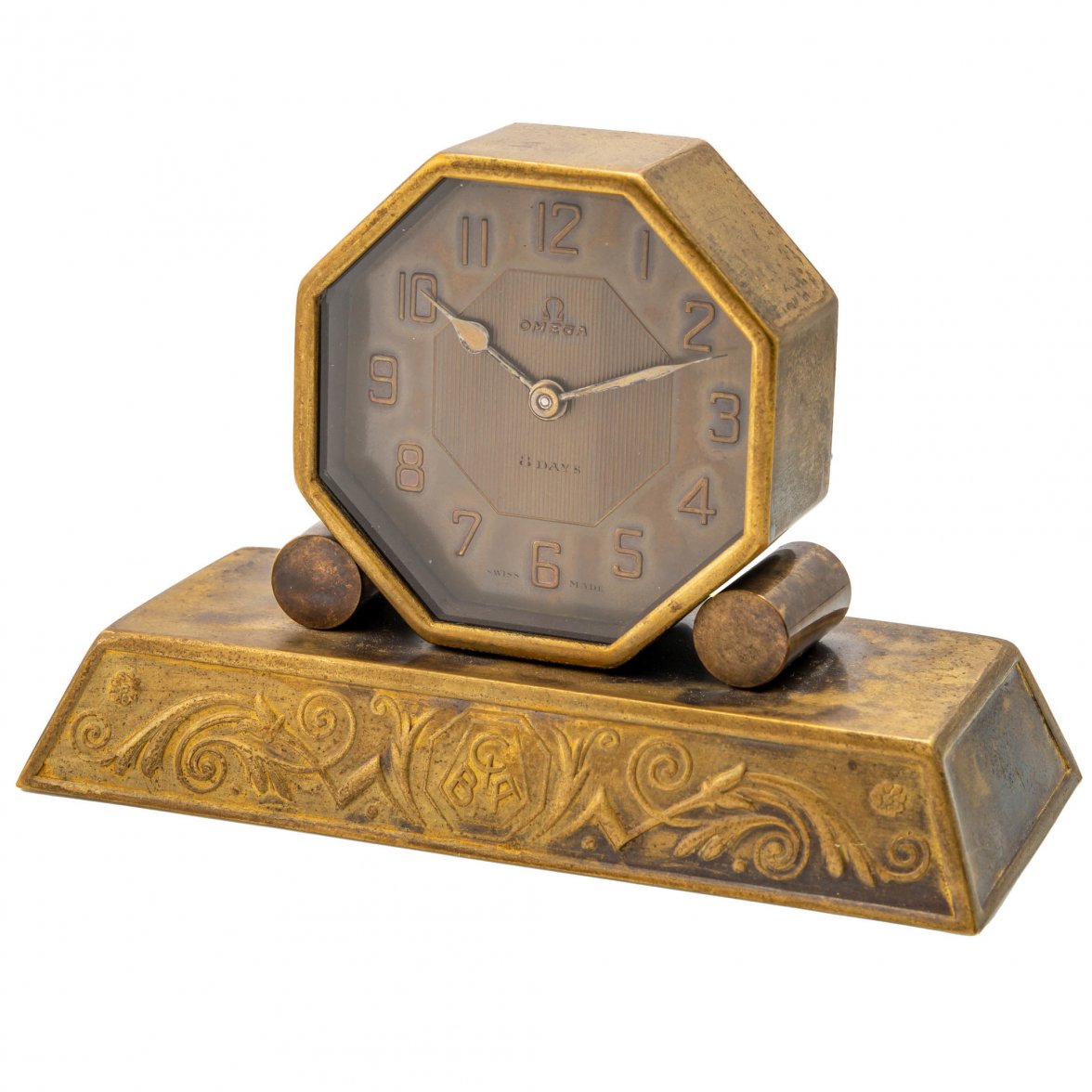 Omega 8-day going Art Deco table-clock, calibre 59-8D  gilded metal.jpg