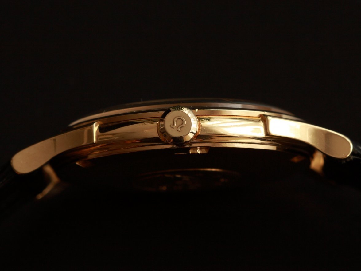 SOLD - Omega Constellation 18kt 14381 Cal 551 Serviced and Perfect ...