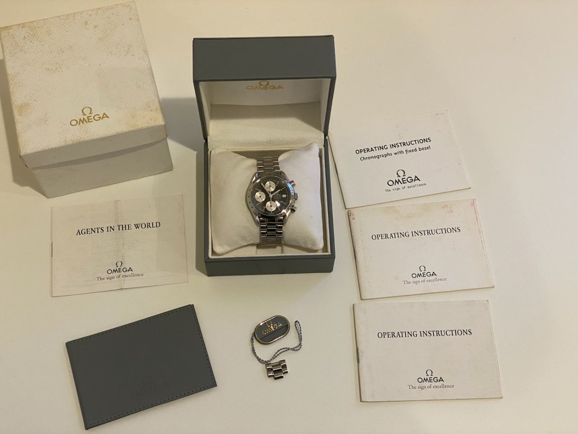 Omega_Speedmaster_Date_M - 1 (1).jpeg