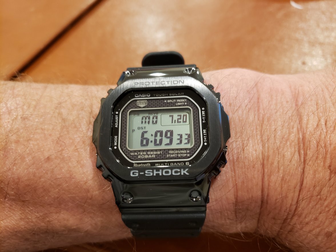 Casio GMW-B5000-G1-3.jpg