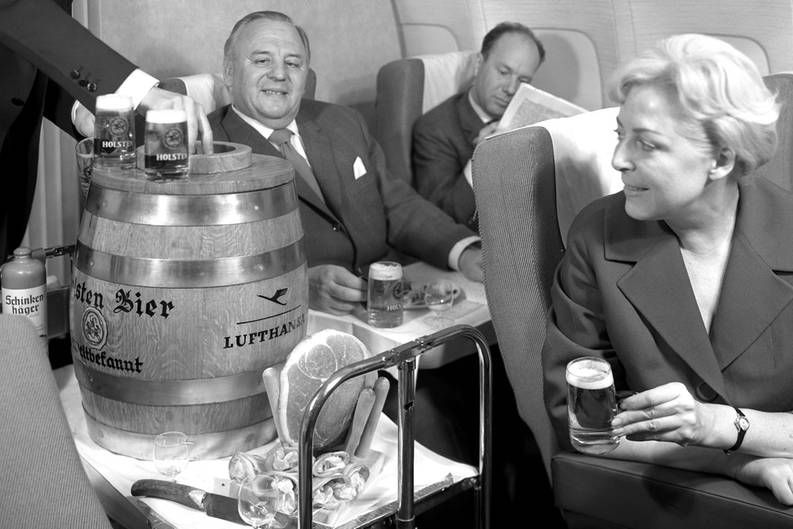 Fresh draft beer from the barrel was part of the Senator Service at Lufthansa until the 1970s.jpeg