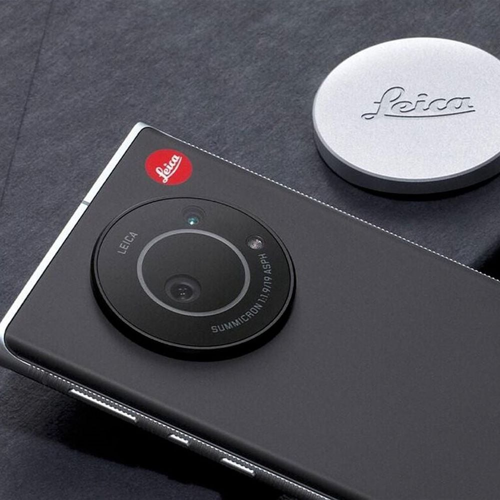 leica_phone.jpeg