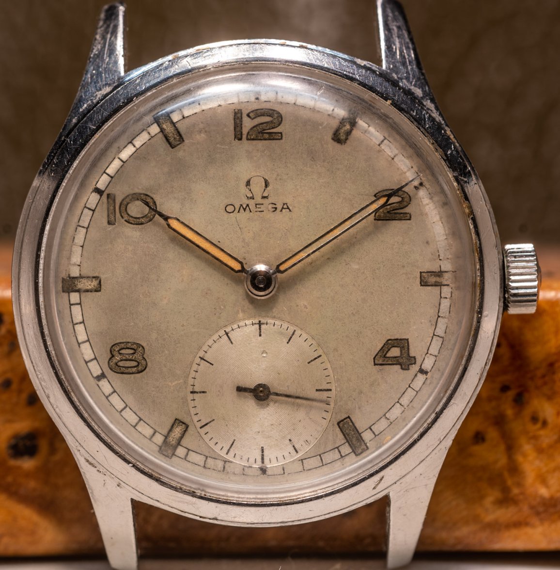 omega 1947 2.jpg